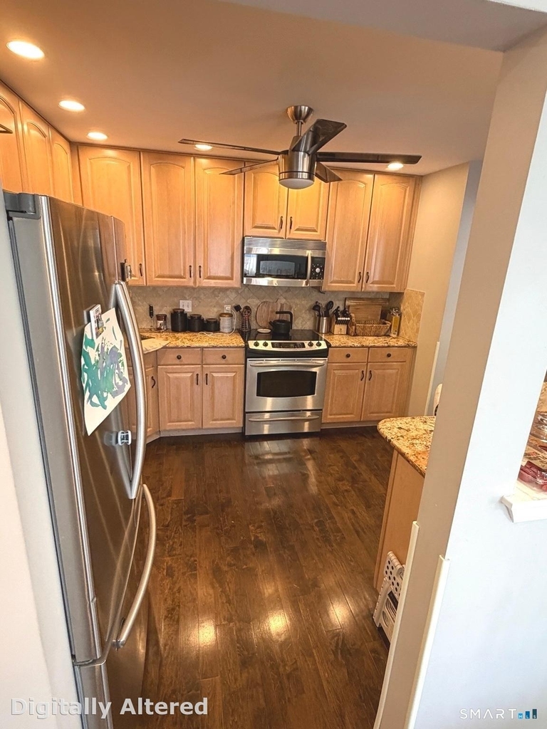 97 Richards Avenue - Photo 4