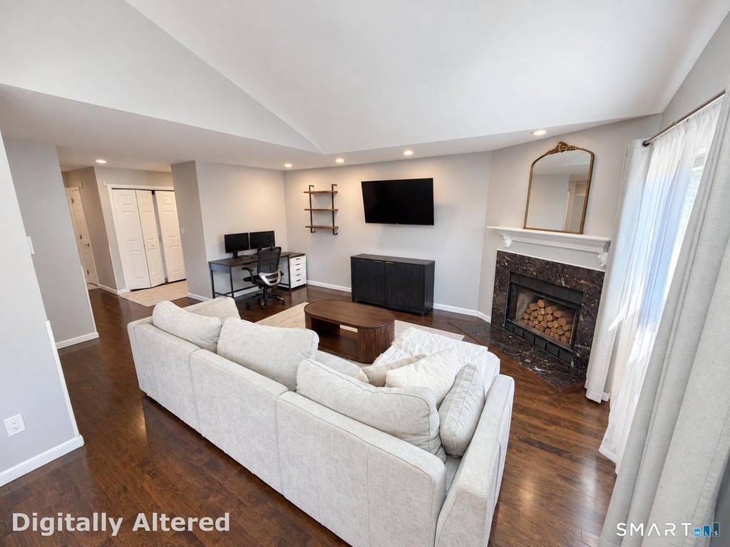 97 Richards Avenue - Photo 1