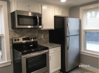 52 Pleasant Street - Photo 3