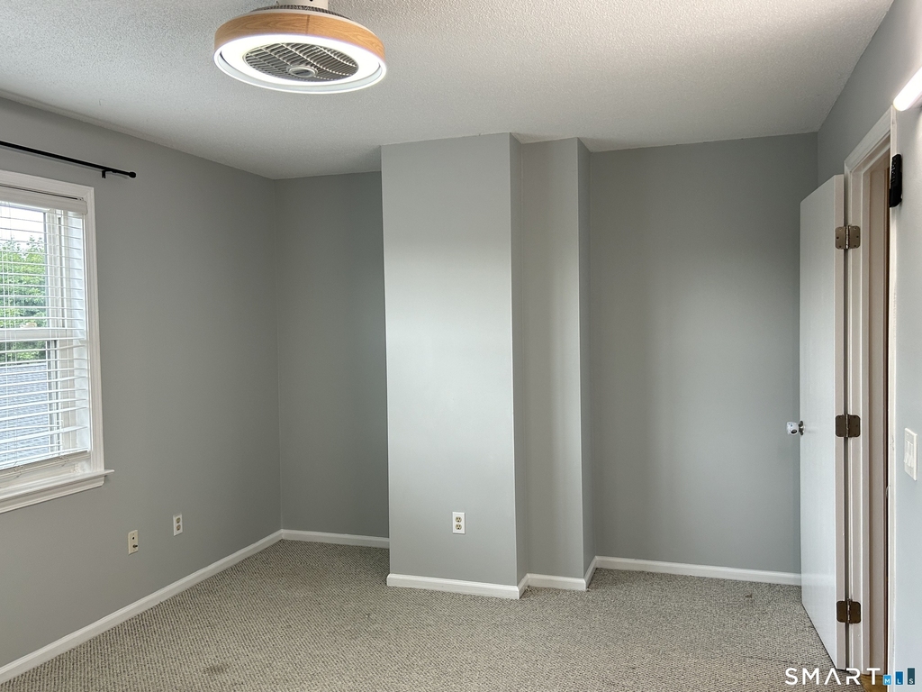 25 Padanaram Road - Photo 18