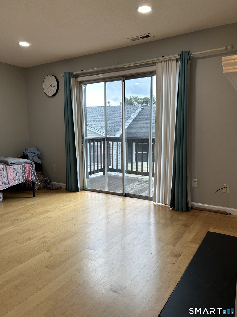 25 Padanaram Road - Photo 7