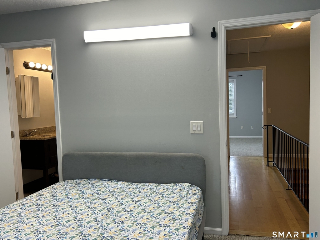 25 Padanaram Road - Photo 15