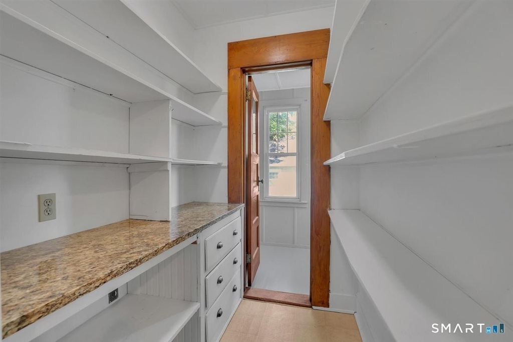 152 Brace Road - Photo 13