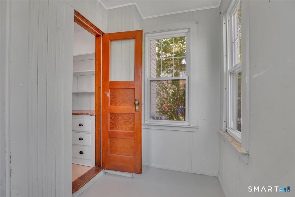 152 Brace Road - Photo 14