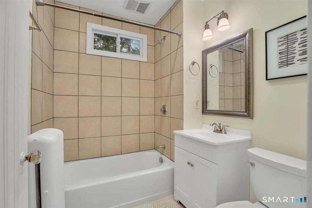 152 Brace Road - Photo 23