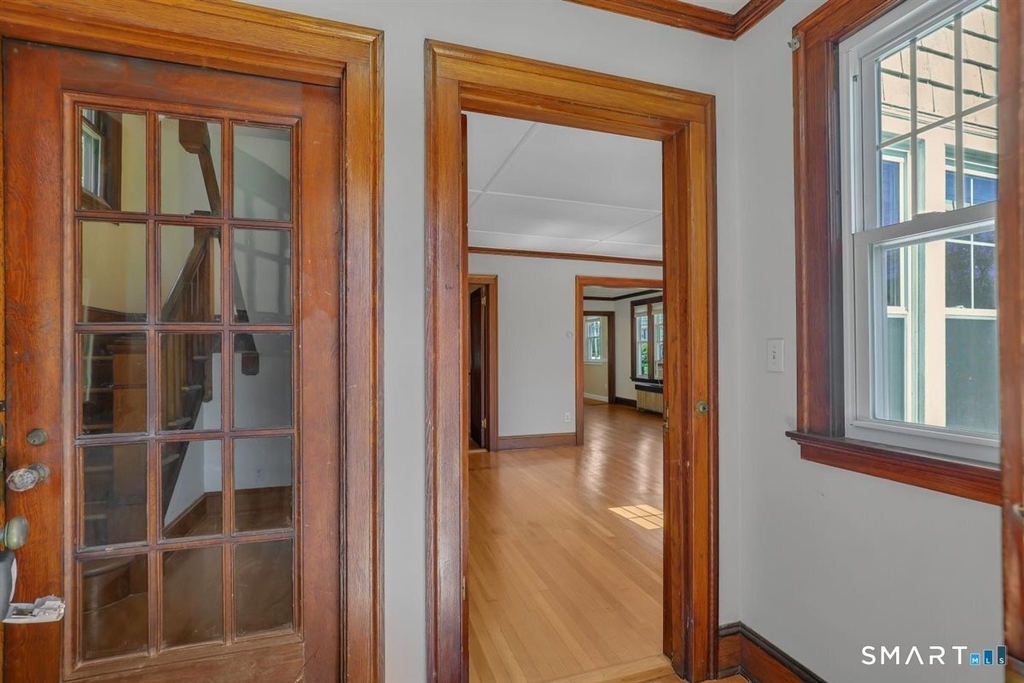152 Brace Road - Photo 3