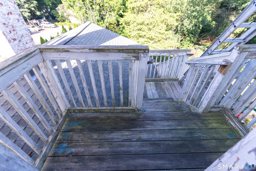 171 Broadway - Photo 12