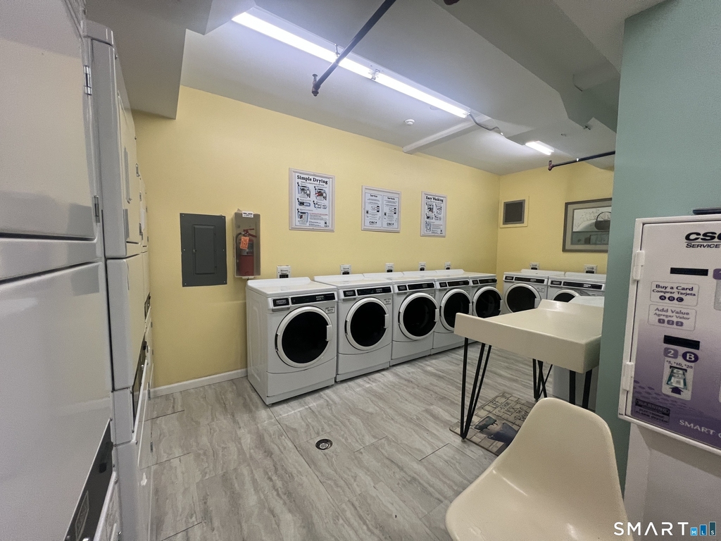 839 Main Street - Photo 14