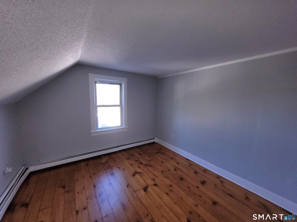 232 Greenwood Avenue - Photo 4