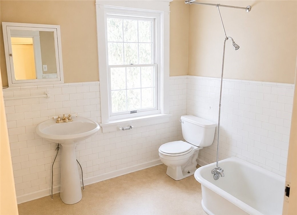 114 Conestoga Rd - Photo 3