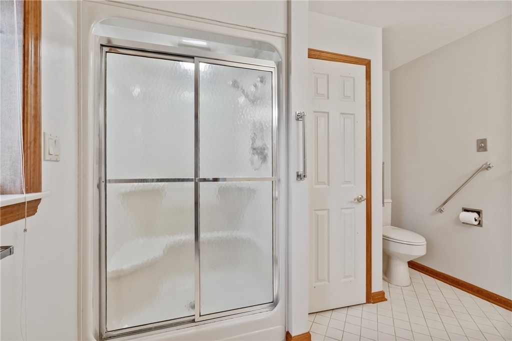 1301 Grandview Ave - Photo 18