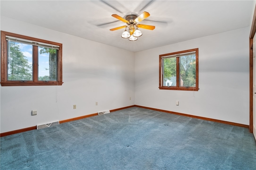1301 Grandview Ave - Photo 12