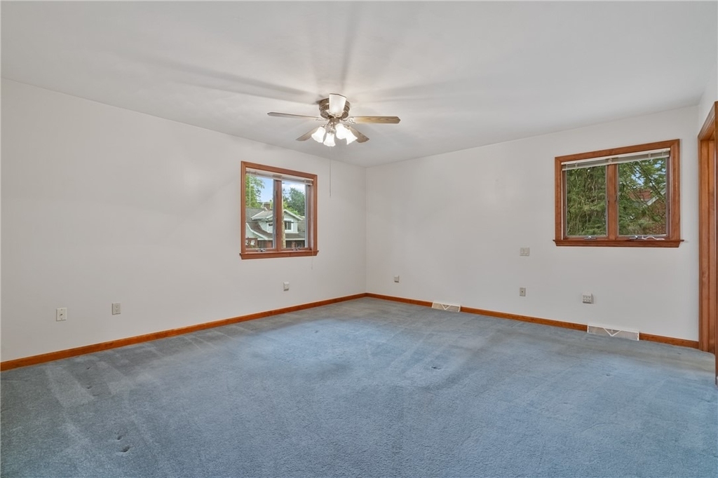 1301 Grandview Ave - Photo 15