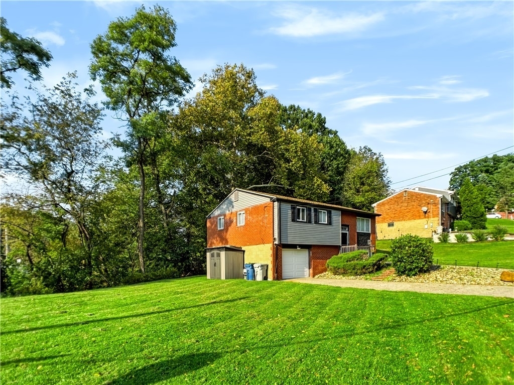 601 Victory Rd - Photo 1