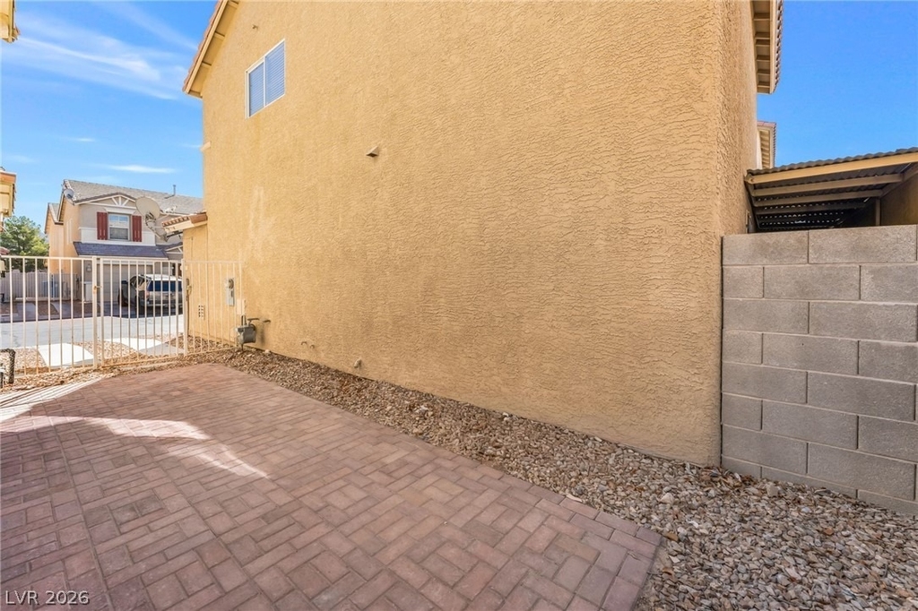 1141 Orange Meadow Street - Photo 24