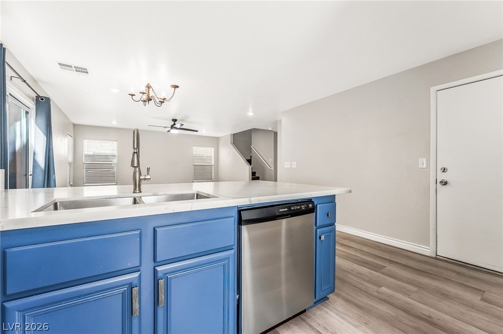 1141 Orange Meadow Street - Photo 9