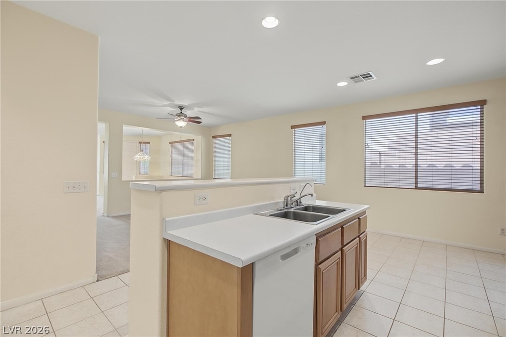 9514 Veterans Court - Photo 10