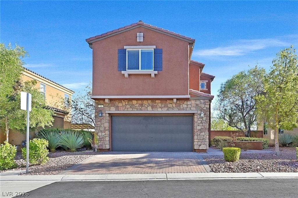 719 Tall Arrow Avenue - Photo 0