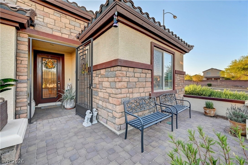 6391 Montrose Park Court - Photo 4