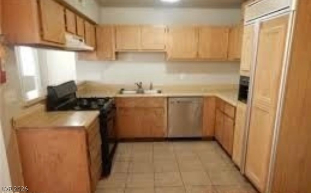 3708 Scuba Circle - Photo 1