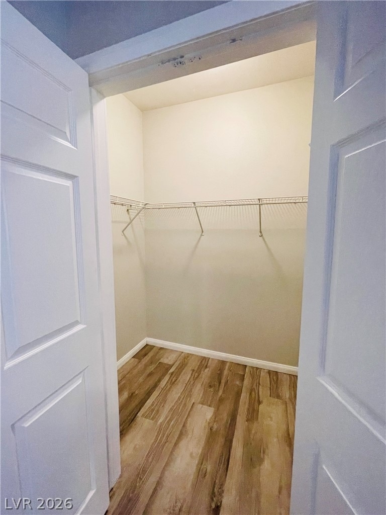 8000 Badura Avenue - Photo 10