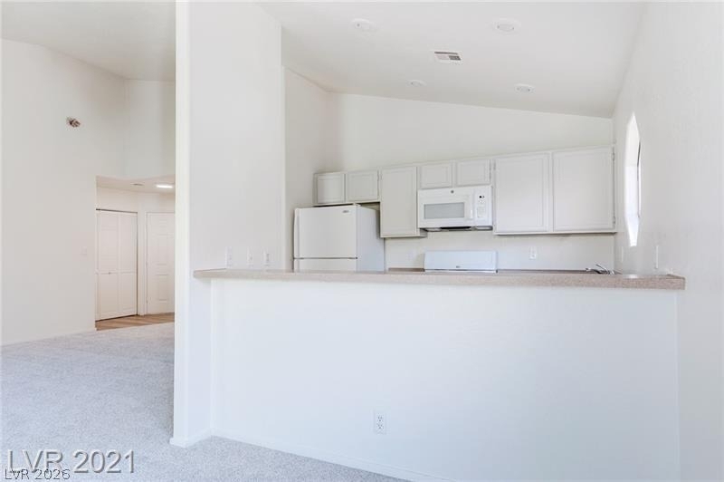 5020 S Rainbow Boulevard - Photo 14