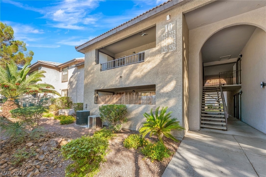 2606 S Durango Drive - Photo 3