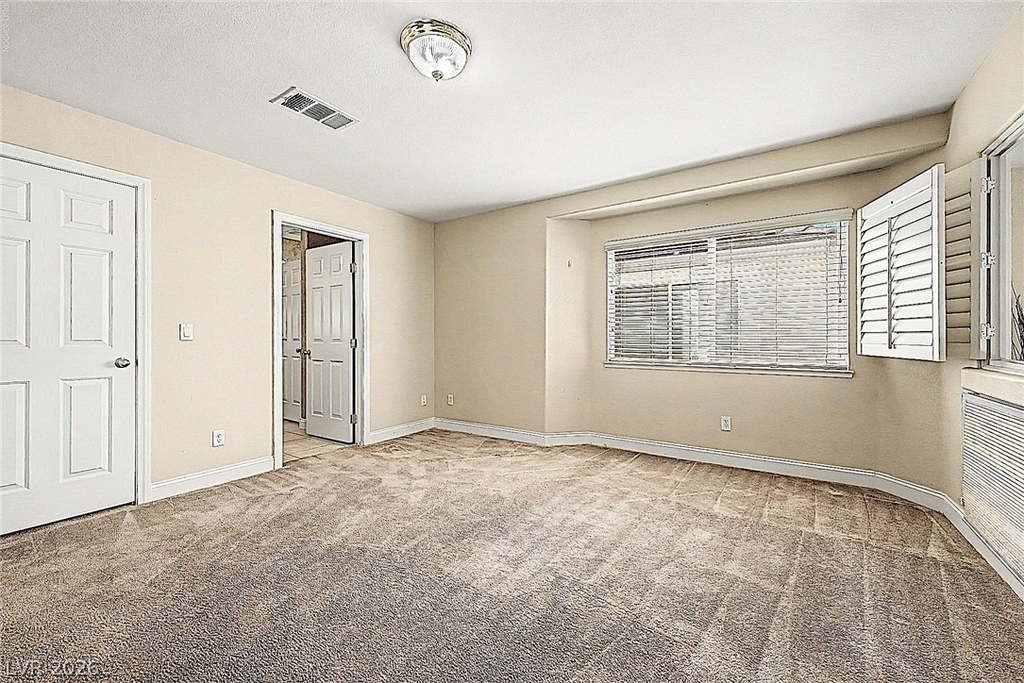 3924 Royal Scots Avenue - Photo 43