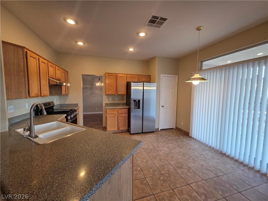 748 Maccabe Avenue - Photo 9