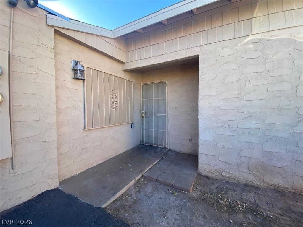 5215 Gray Lane - Photo 0
