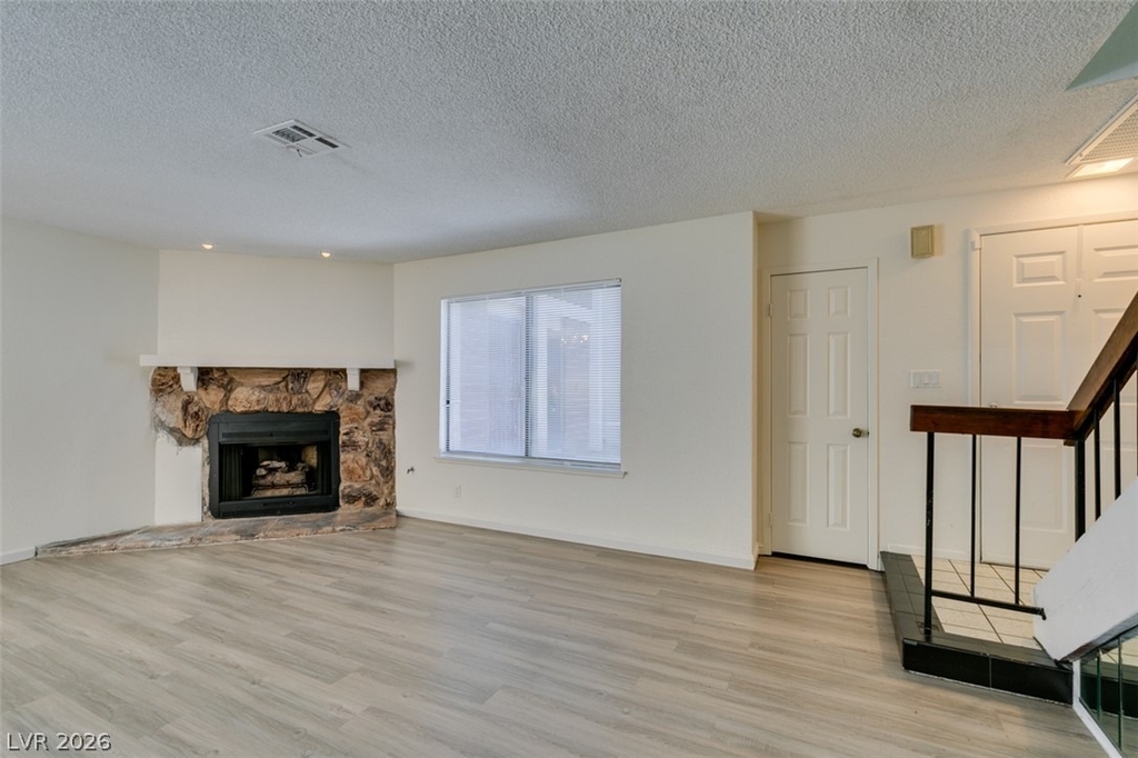 2127 Pine Breeze Lane - Photo 8