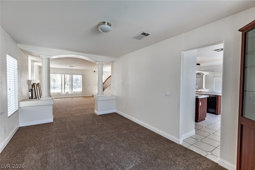 8232 Deer Springs Way - Photo 4