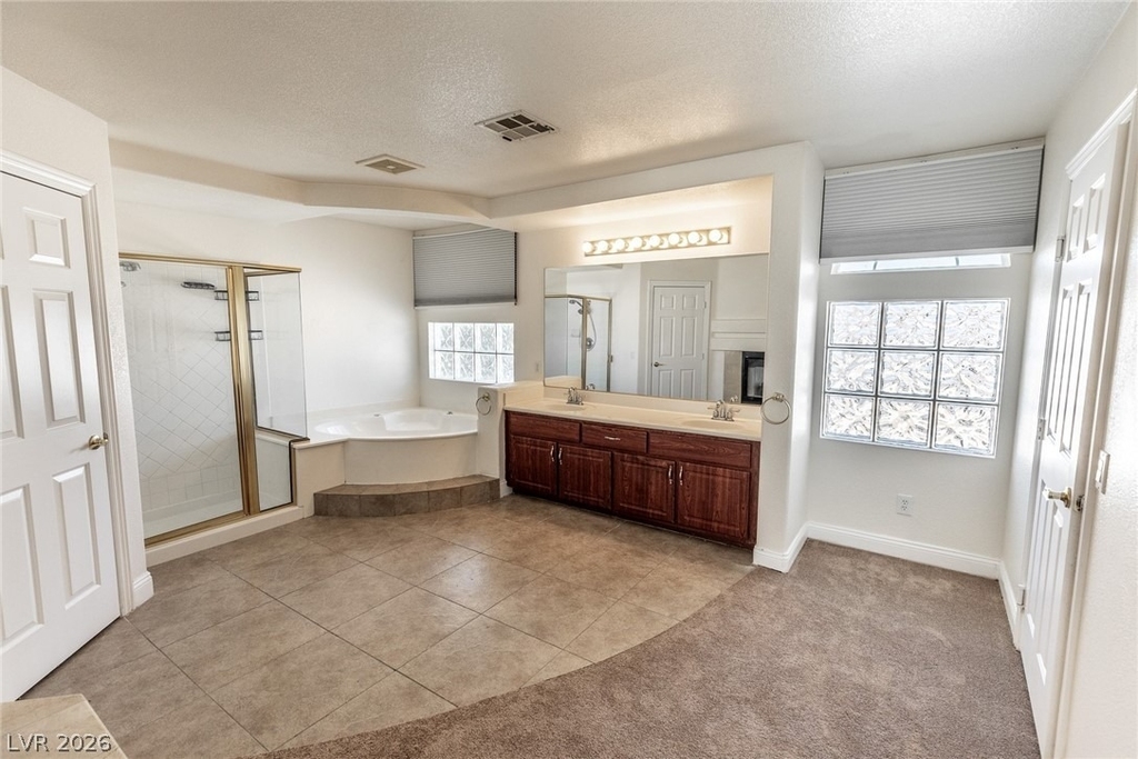 8232 Deer Springs Way - Photo 19