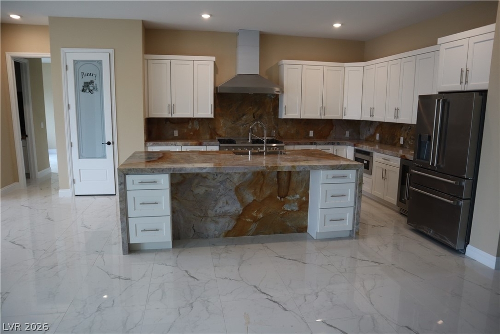 197 E Shelbourne Avenue - Photo 52