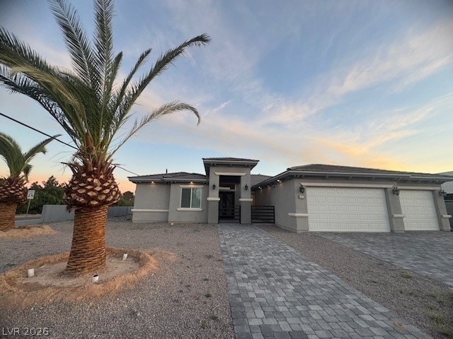 197 E Shelbourne Avenue - Photo 1