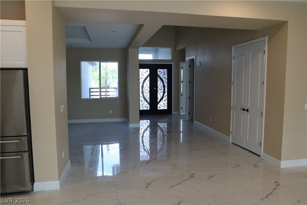 197 E Shelbourne Avenue - Photo 27