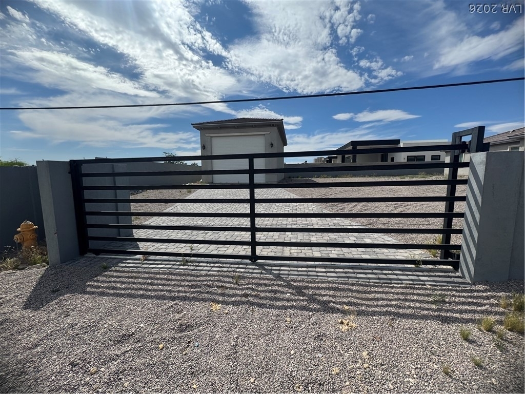 197 E Shelbourne Avenue - Photo 10