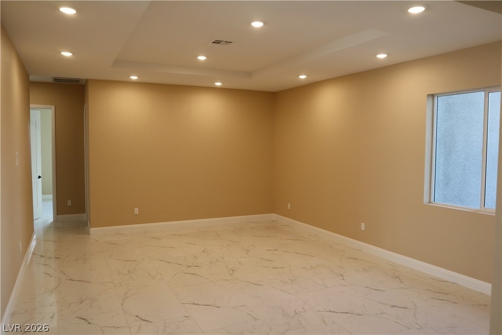197 E Shelbourne Avenue - Photo 28