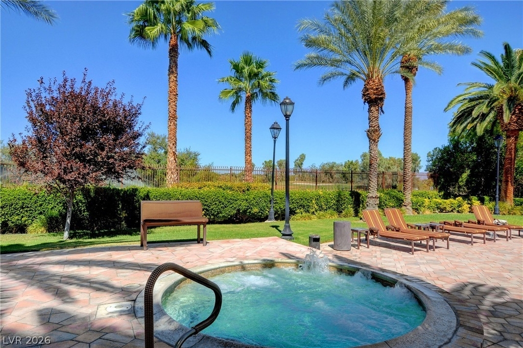 2050 W Warm Springs Road - Photo 16
