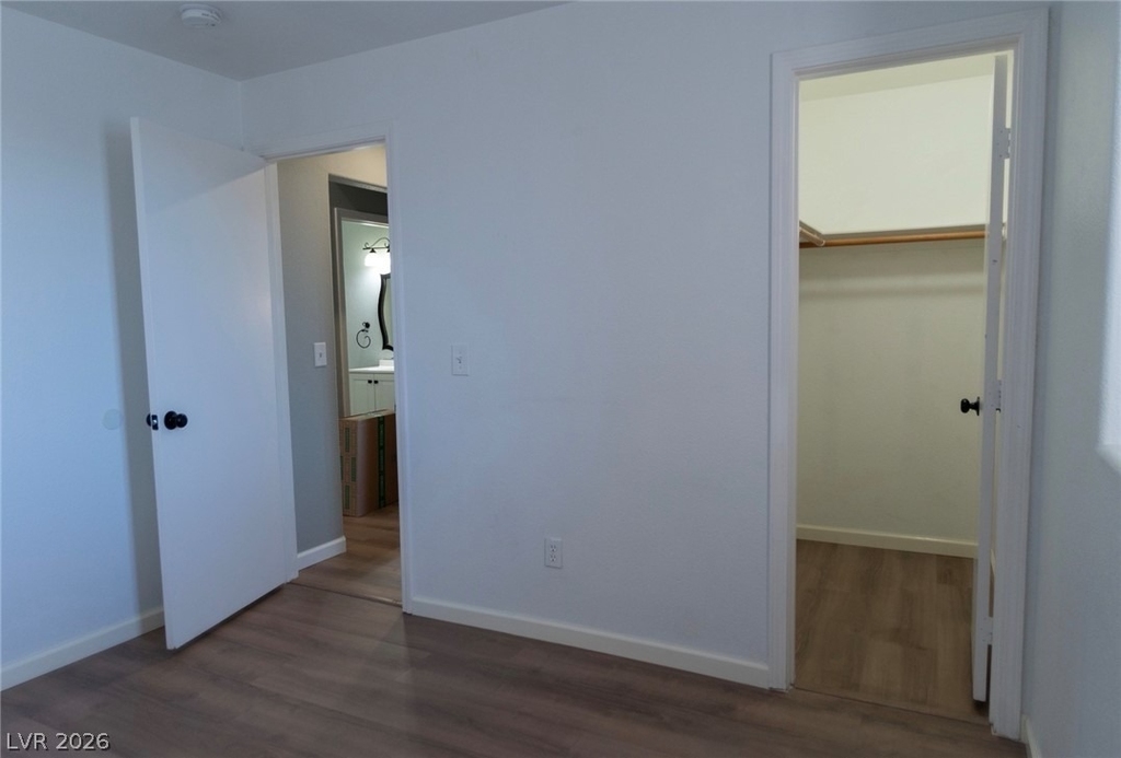 7568 Durham Hall Avenue - Photo 17