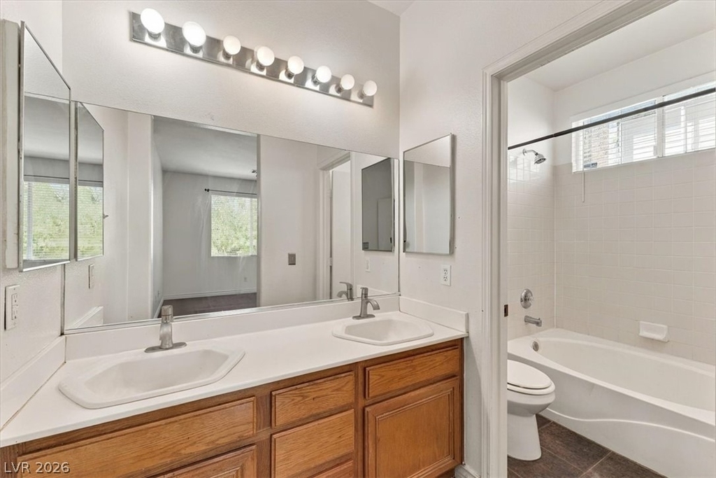 10500 Jeremy Pointe Avenue - Photo 9