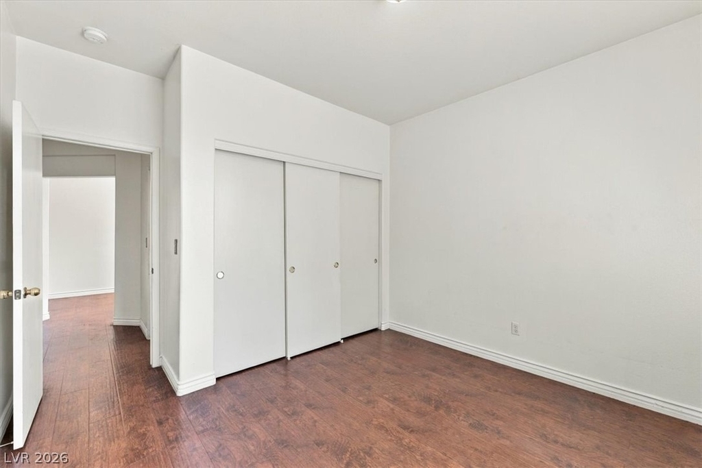 10500 Jeremy Pointe Avenue - Photo 11