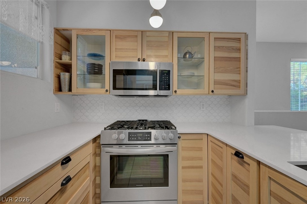 9050 W Warm Springs Road - Photo 11