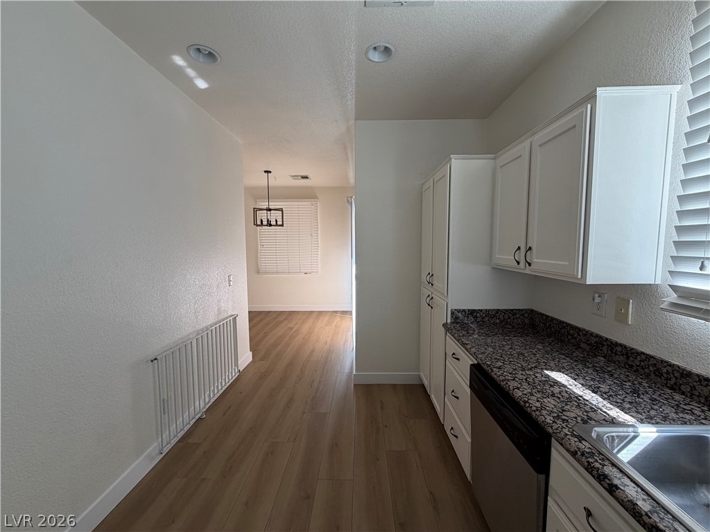 8130 Amy Springs Street - Photo 16