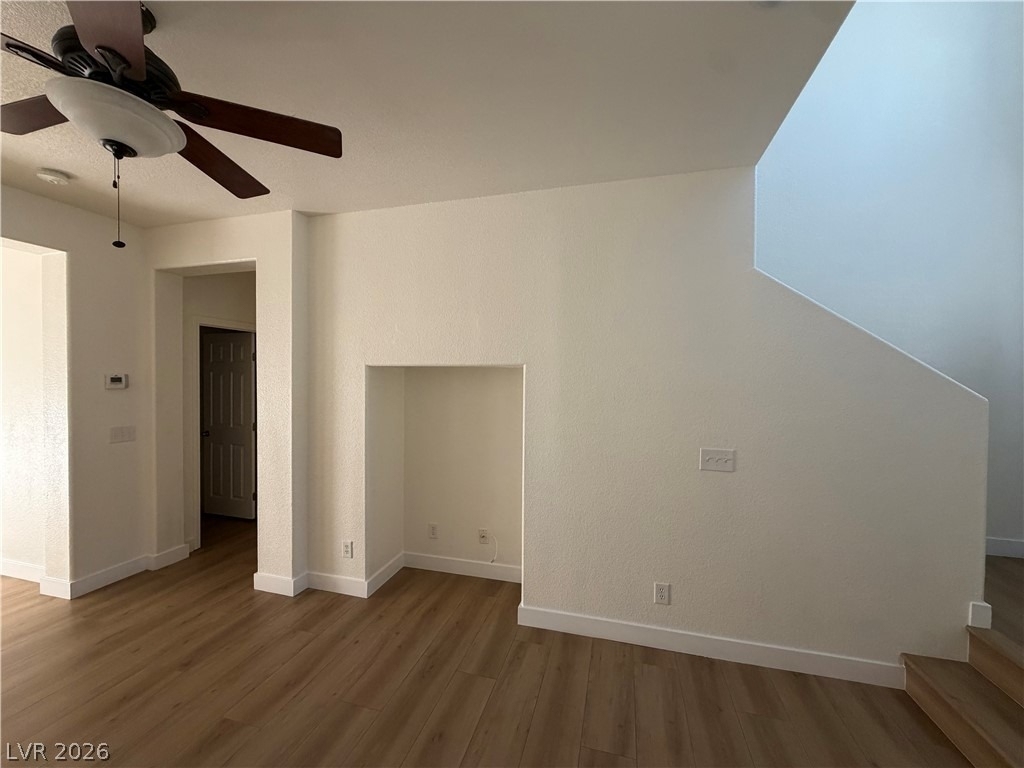 8130 Amy Springs Street - Photo 3