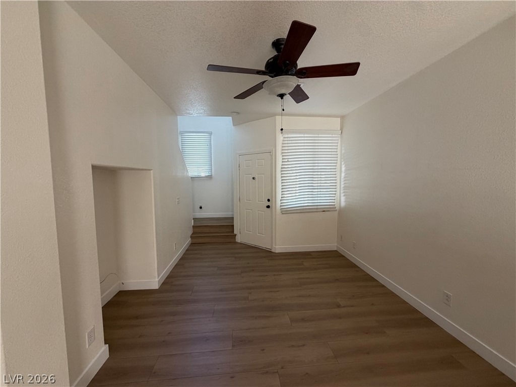 8130 Amy Springs Street - Photo 6