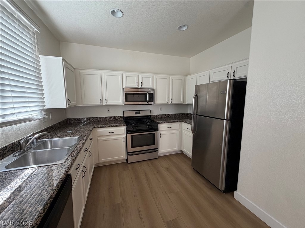 8130 Amy Springs Street - Photo 15