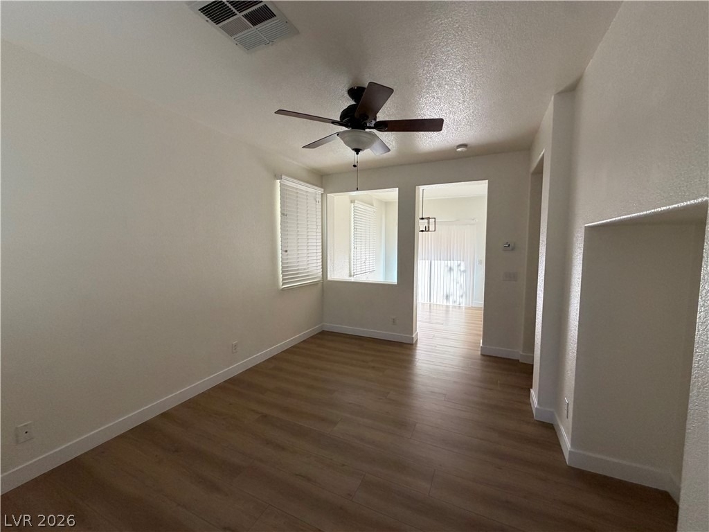 8130 Amy Springs Street - Photo 4