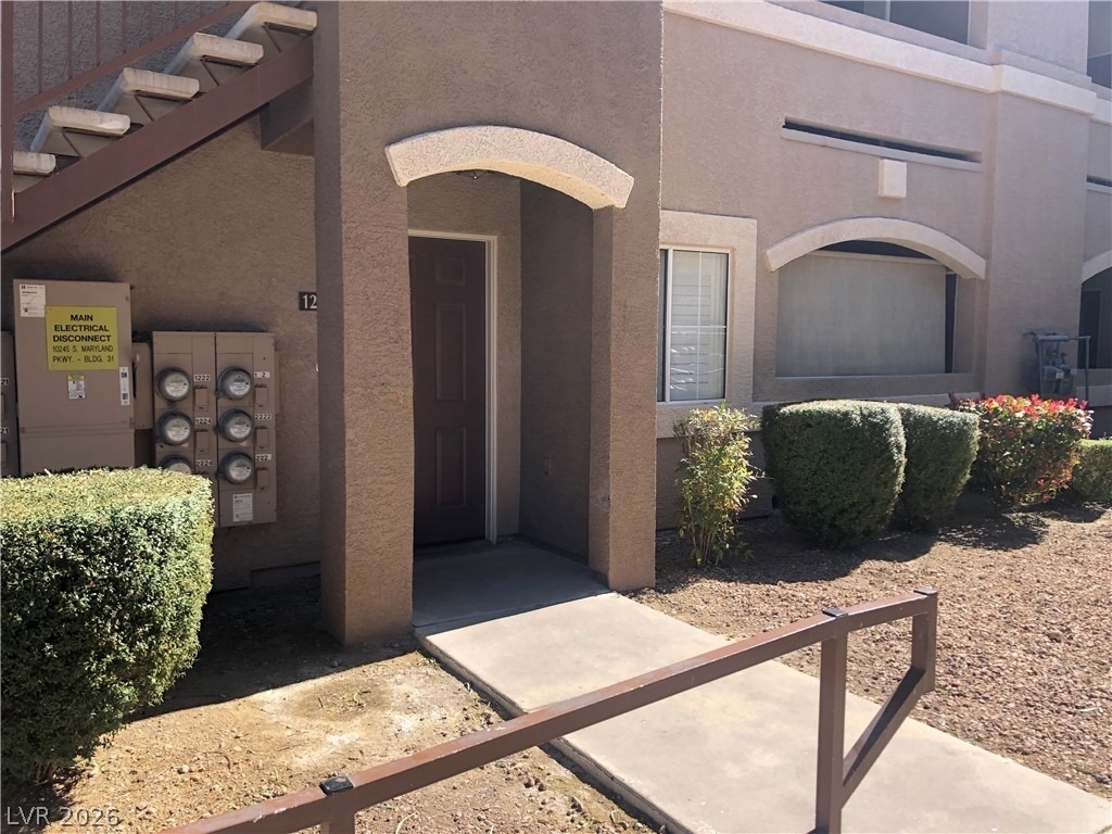 10245 S Maryland Parkway - Photo 1