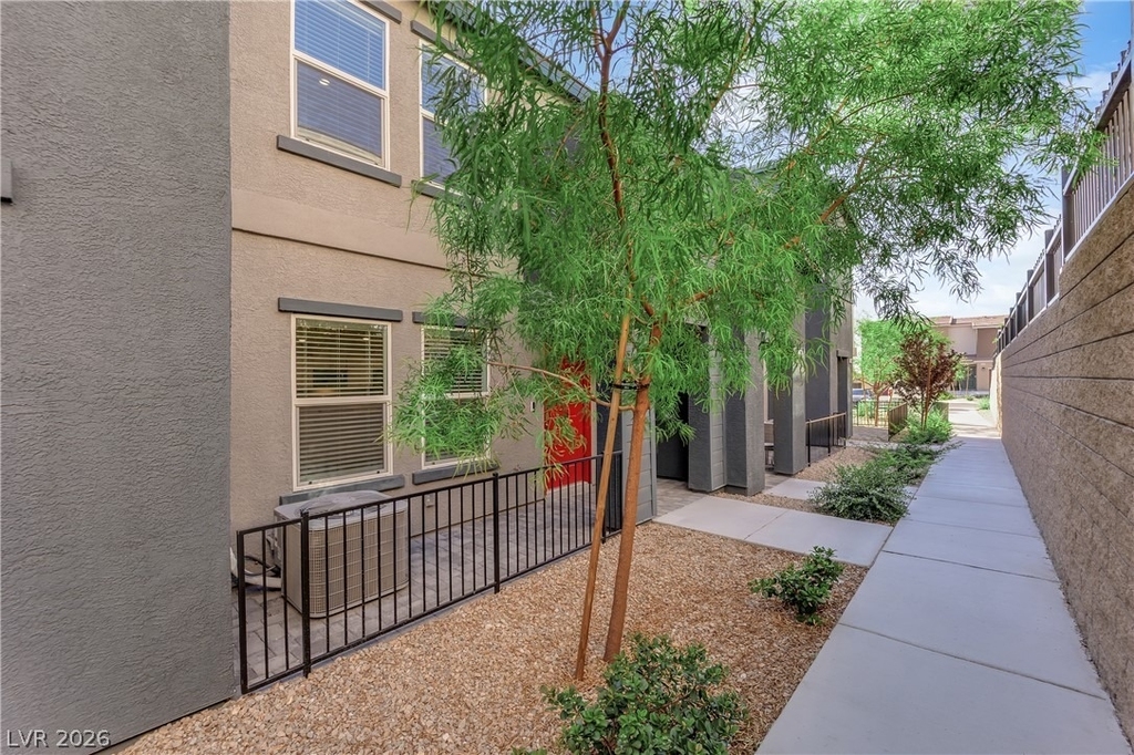 6917 Stafford Hill Street - Photo 3